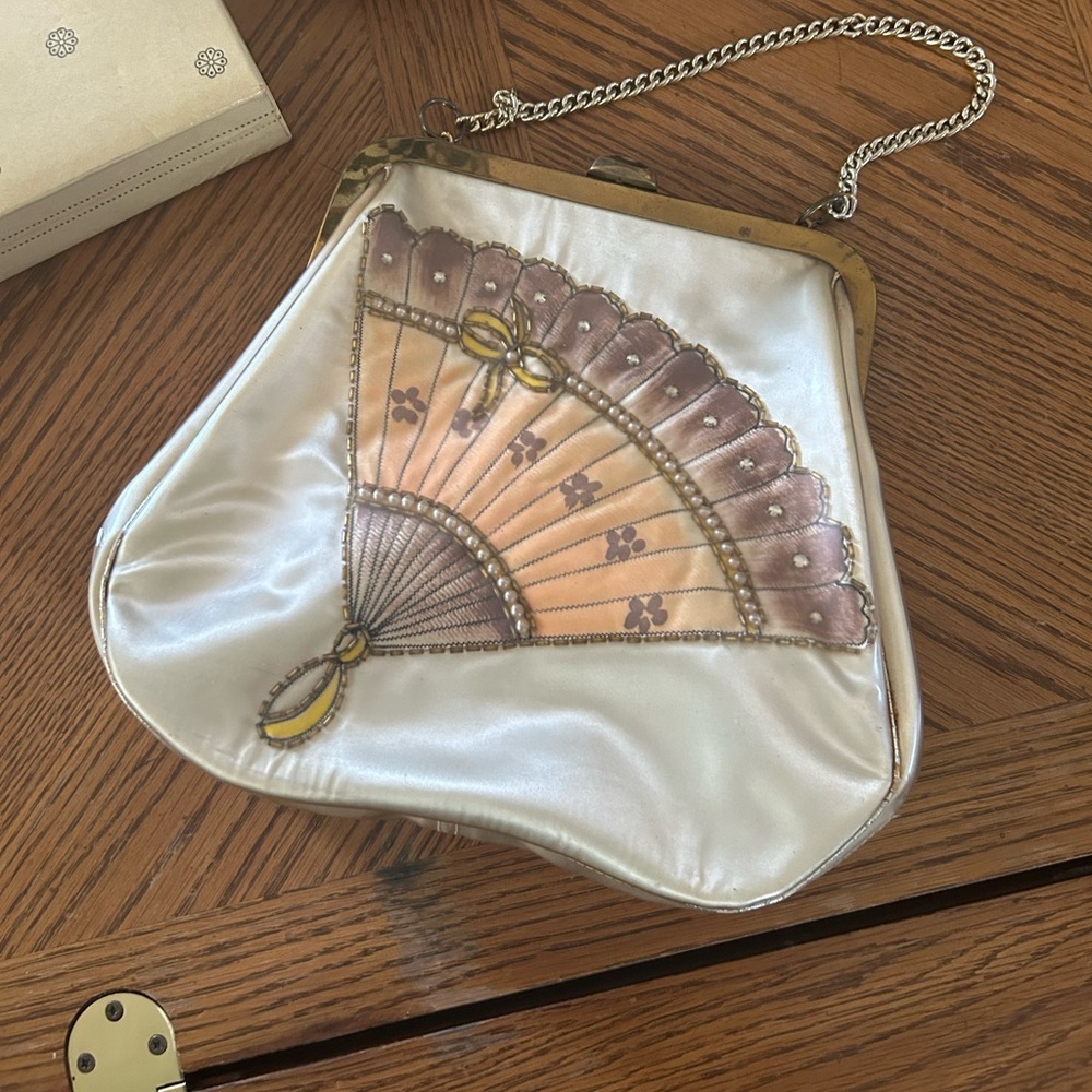 Vintage 50’s LESLIE of MIAMI Vinyl Covered Purse